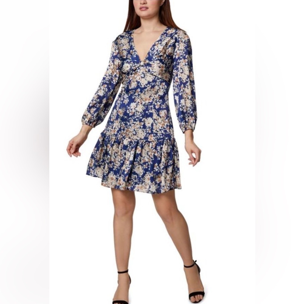 Sage Collective Floral V Neck Dress Size 8 EUC